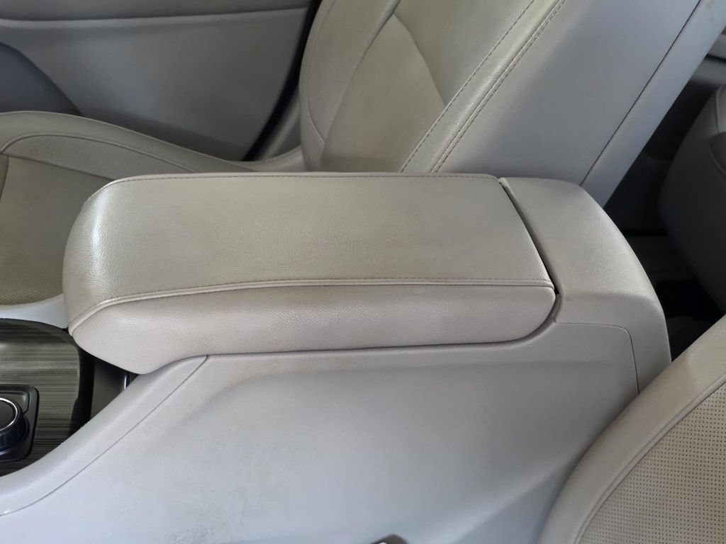 Used 2019 GMC Acadia SLT FWD image 8