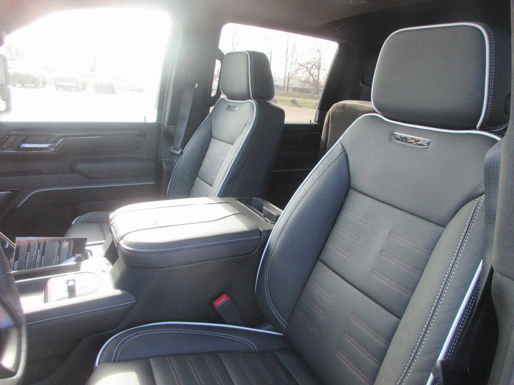 New 2026 GMC Sierra 2500 AT4X image 15