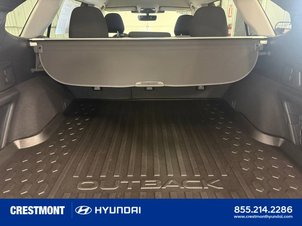 Used 2024 Subaru Outback Premium AWD/4WD image 25