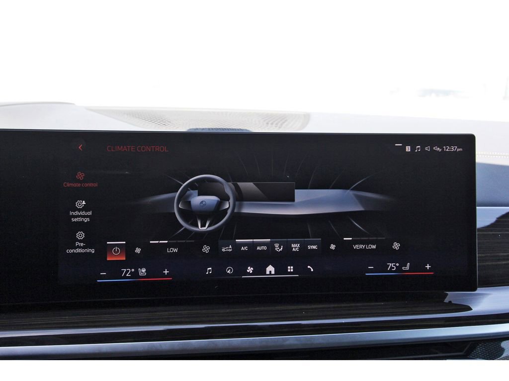 Used 2025 BMW X5 xDrive50e image 24