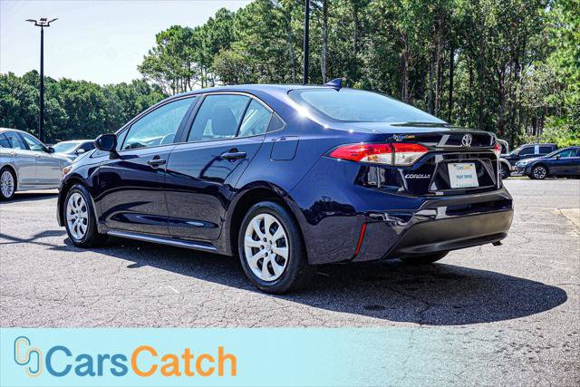 Used 2025 Toyota Corolla LE FWD image 13