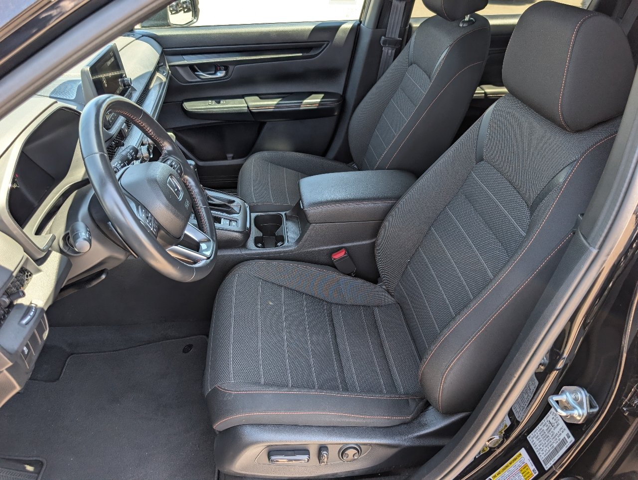 Used 2023 Honda CR-V Sport image 2