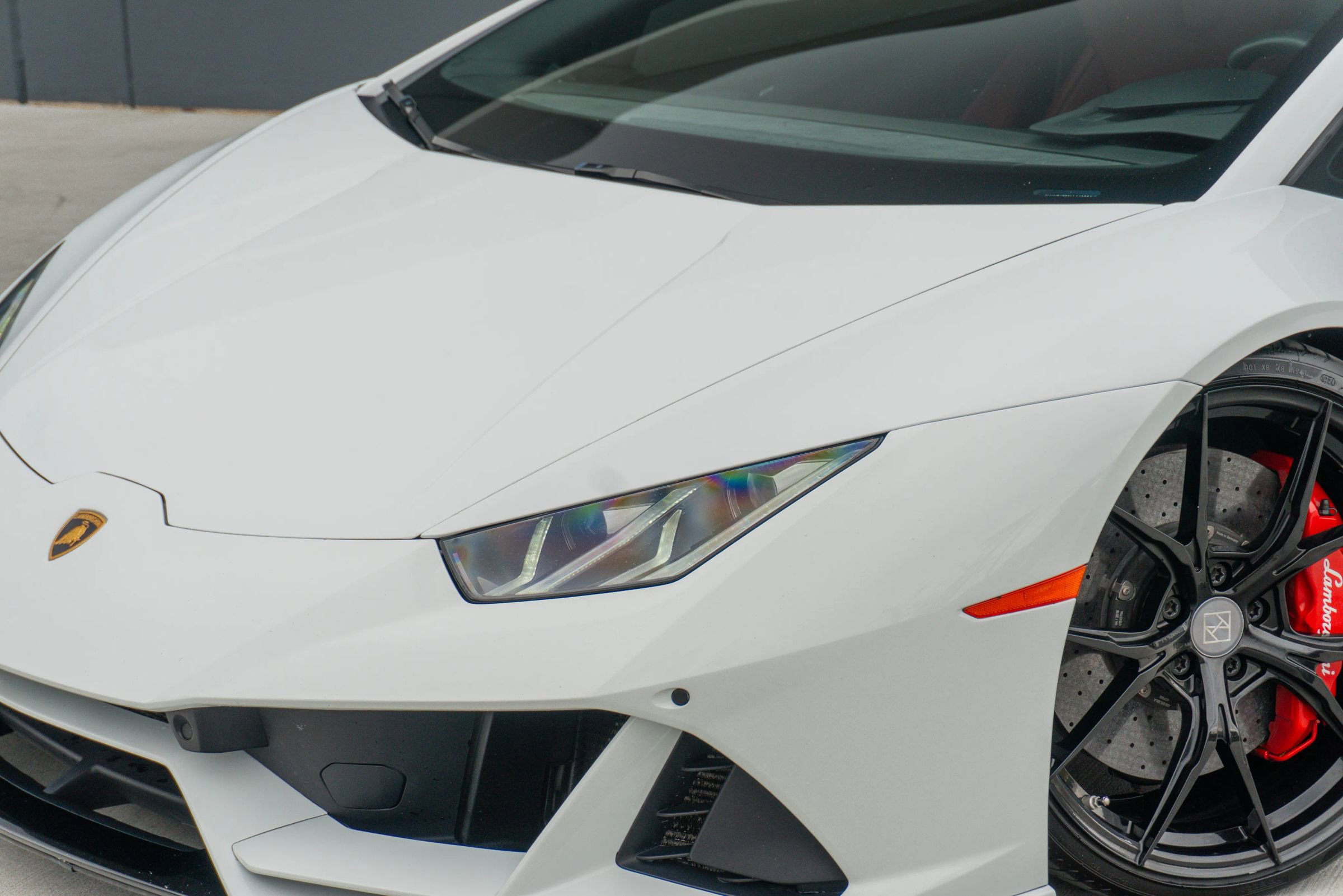 Used 2020 Lamborghini Huracan EVO image 20