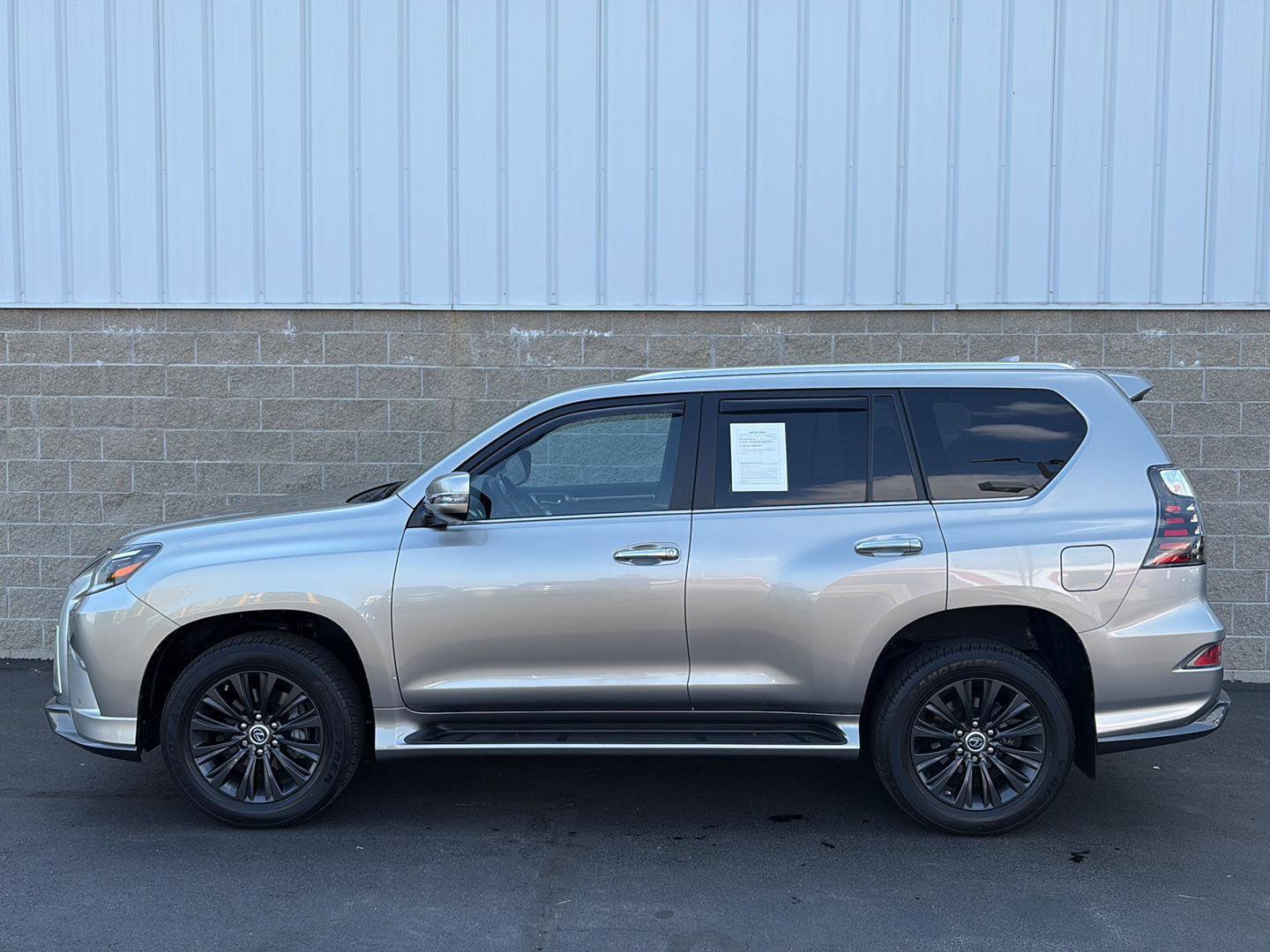 Used 2023 Lexus GX 460 Premium AWD/4WD image 38