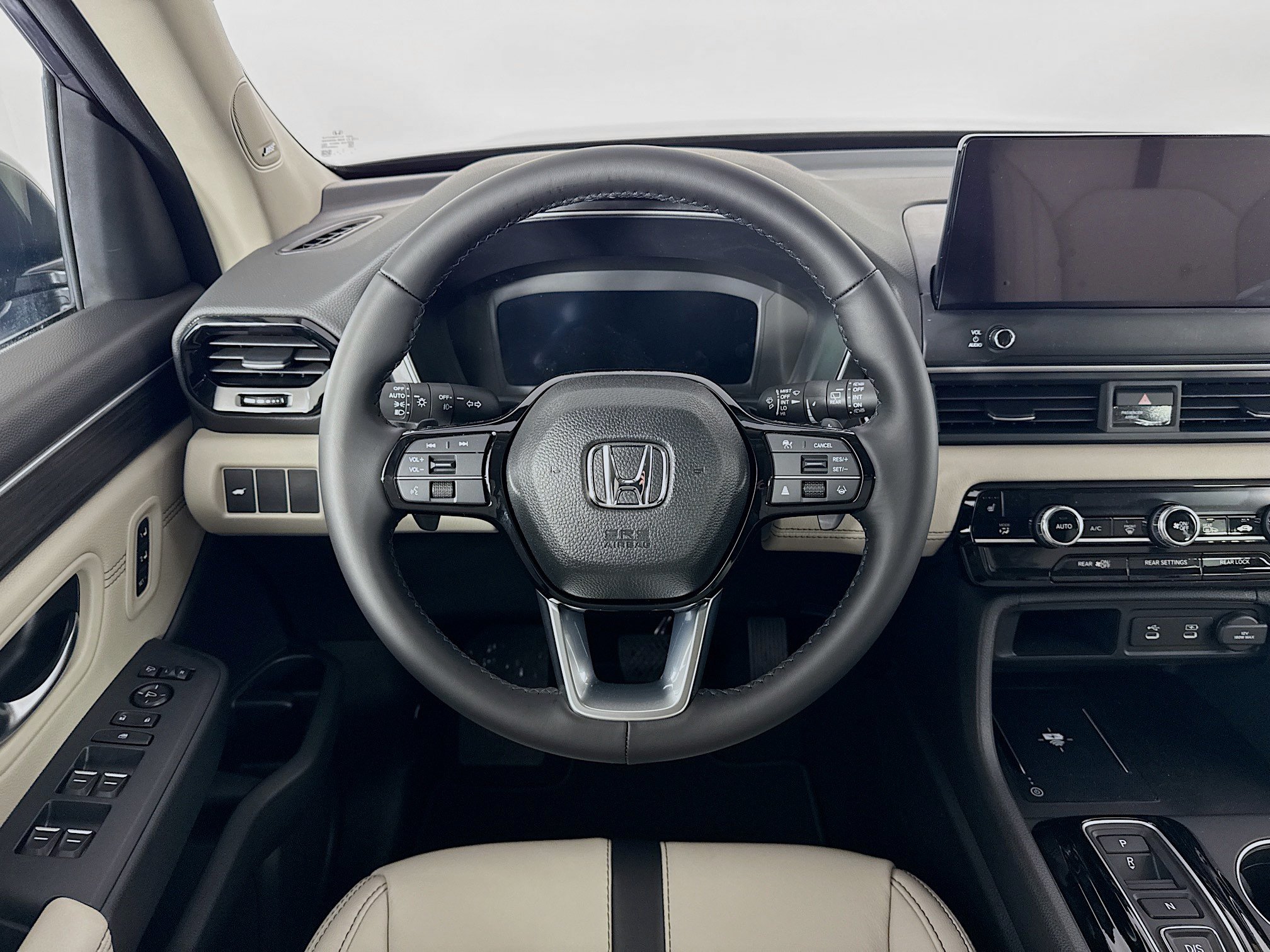 New 2026 Honda Pilot Touring image 24
