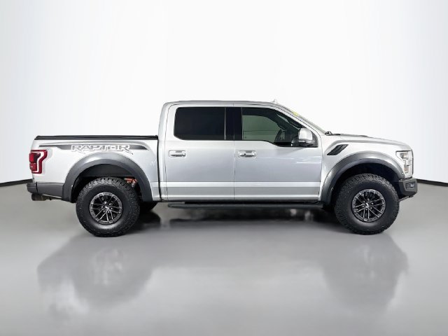Used 2019 Ford F150 Raptor w/ Equipment Group 802A Luxury AWD/4WD image 11