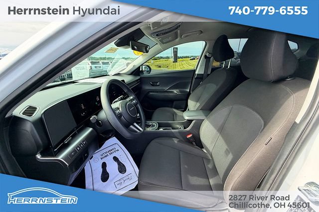 Certified 2025 Hyundai Kona SE AWD/4WD image 22