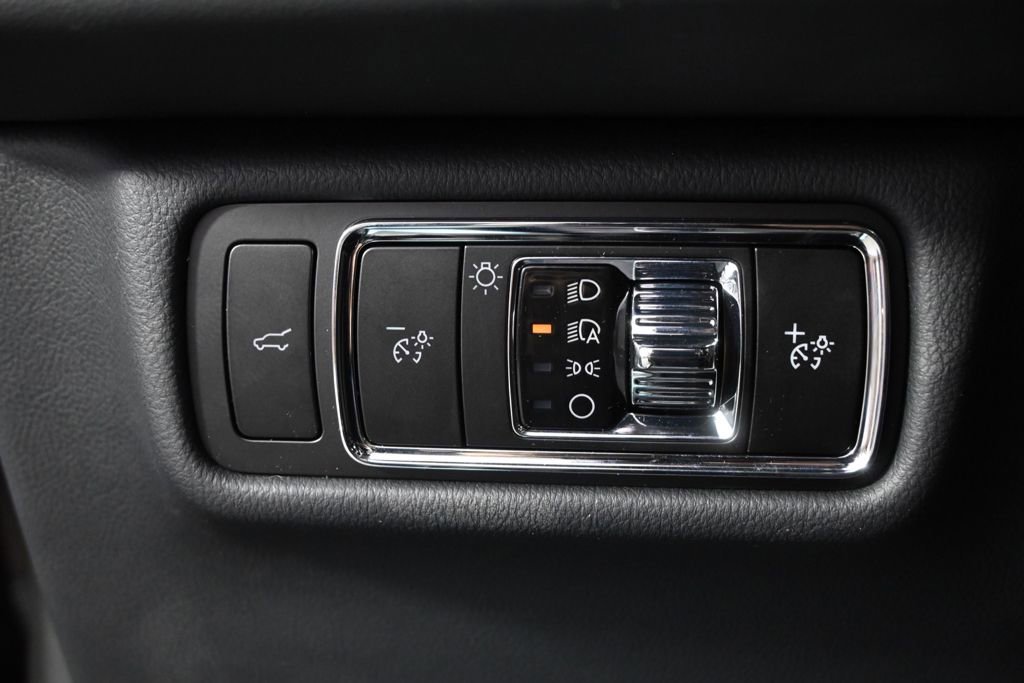 New 2026 Lincoln Aviator AWD image 25