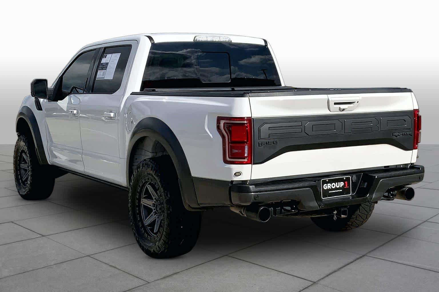 Used 2019 Ford F150 Raptor w/ Equipment Group 802A Luxury AWD/4WD image 12