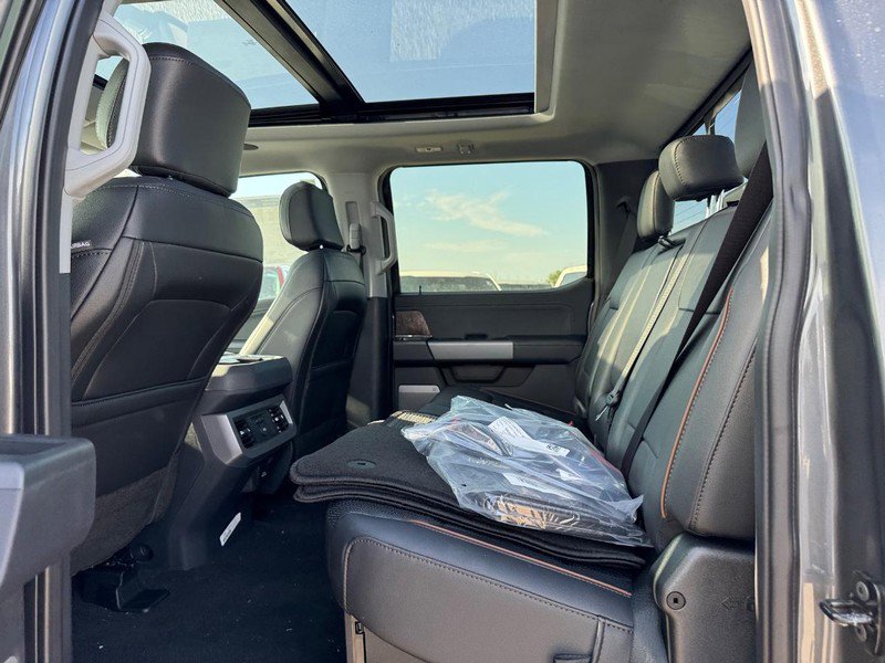 New 2026 Ford F350 Lariat w/ Lariat Ultimate Package image 12