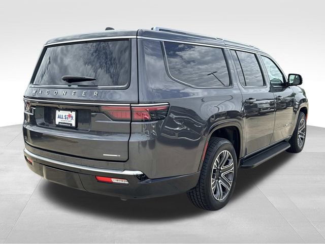 Used 2024 Jeep Wagoneer L Series II w/ Flexible Seating Group RWD image 9