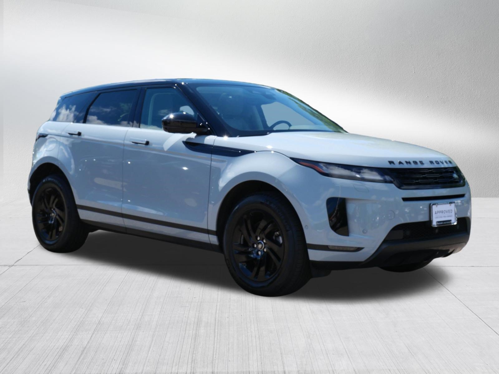 Used 2024 Land Rover Range Rover Evoque S AWD/4WD image 7