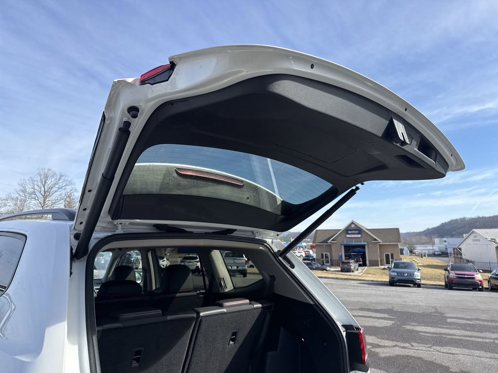 Certified 2024 Volkswagen Atlas Peak Edition SEL image 46