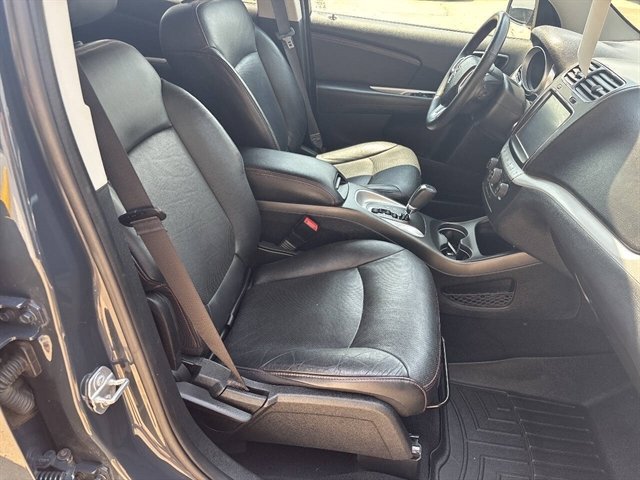 Used 2017 Dodge Journey GT AWD/4WD image 19