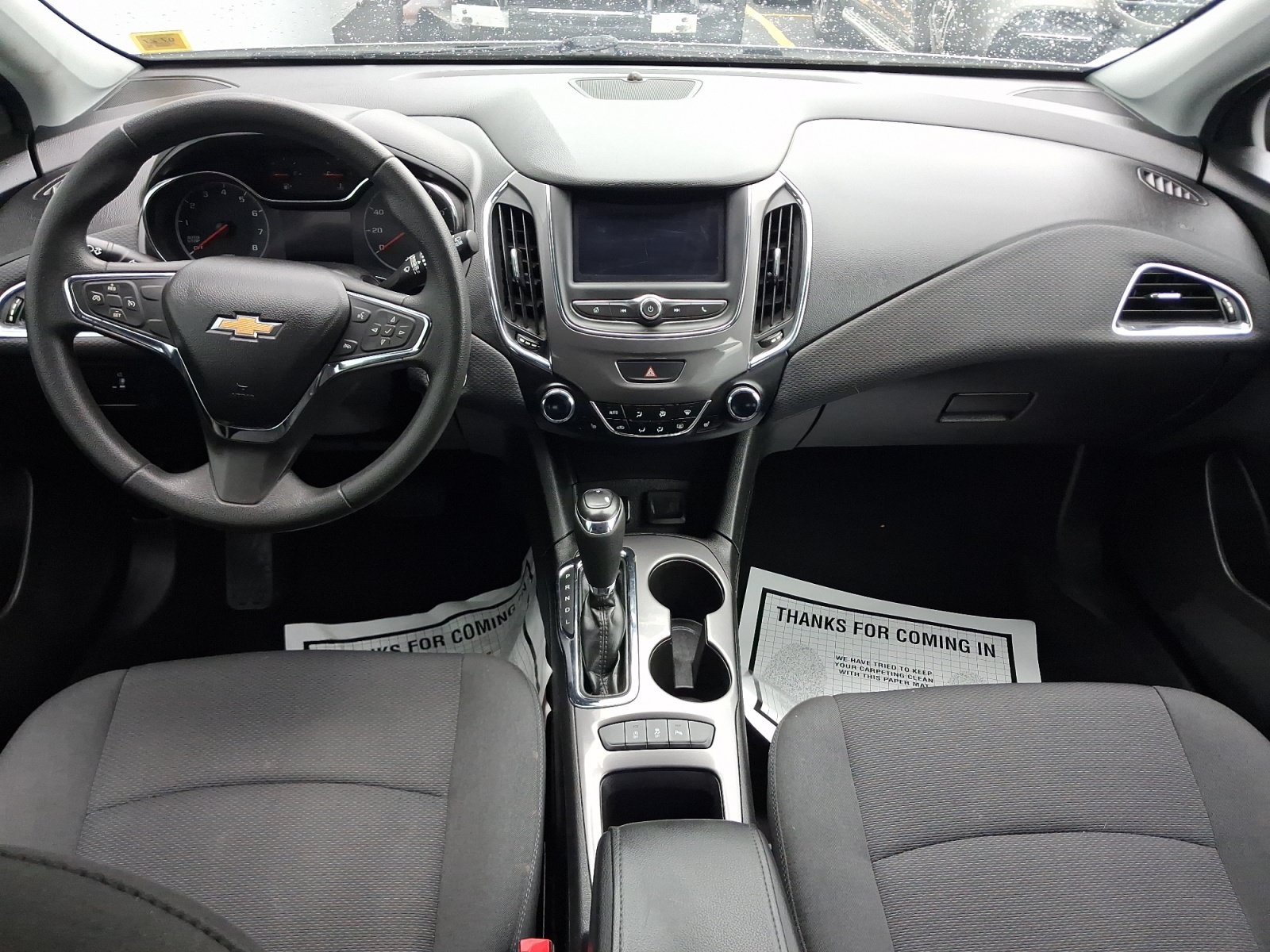 Used 2019 Chevrolet Cruze LT w/ Convenience Package FWD image 12