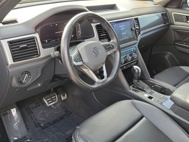 Used 2020 Volkswagen Atlas Cross Sport SEL R-Line FWD image 21