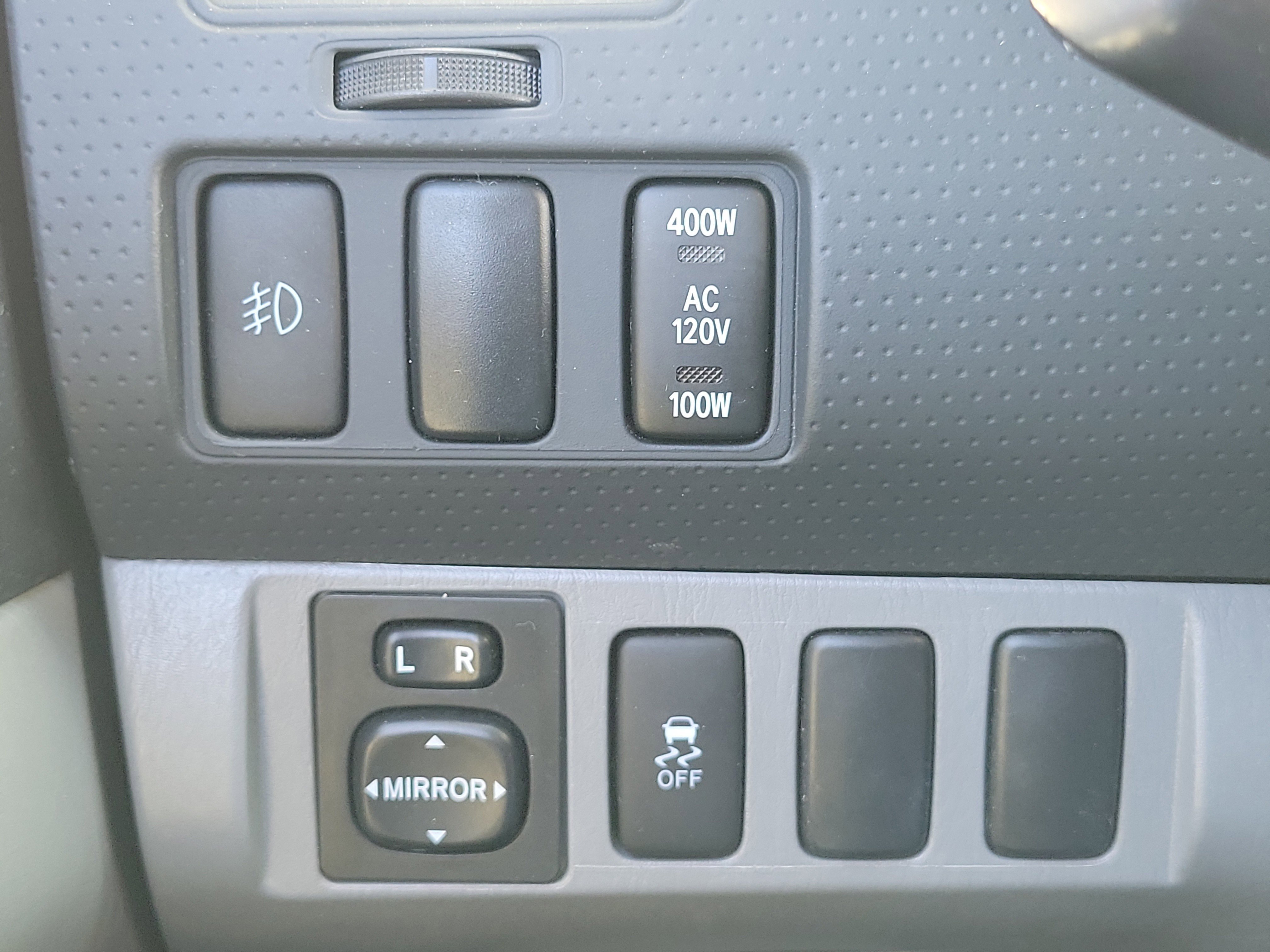 Used 2014 Toyota Tacoma PreRunner image 25