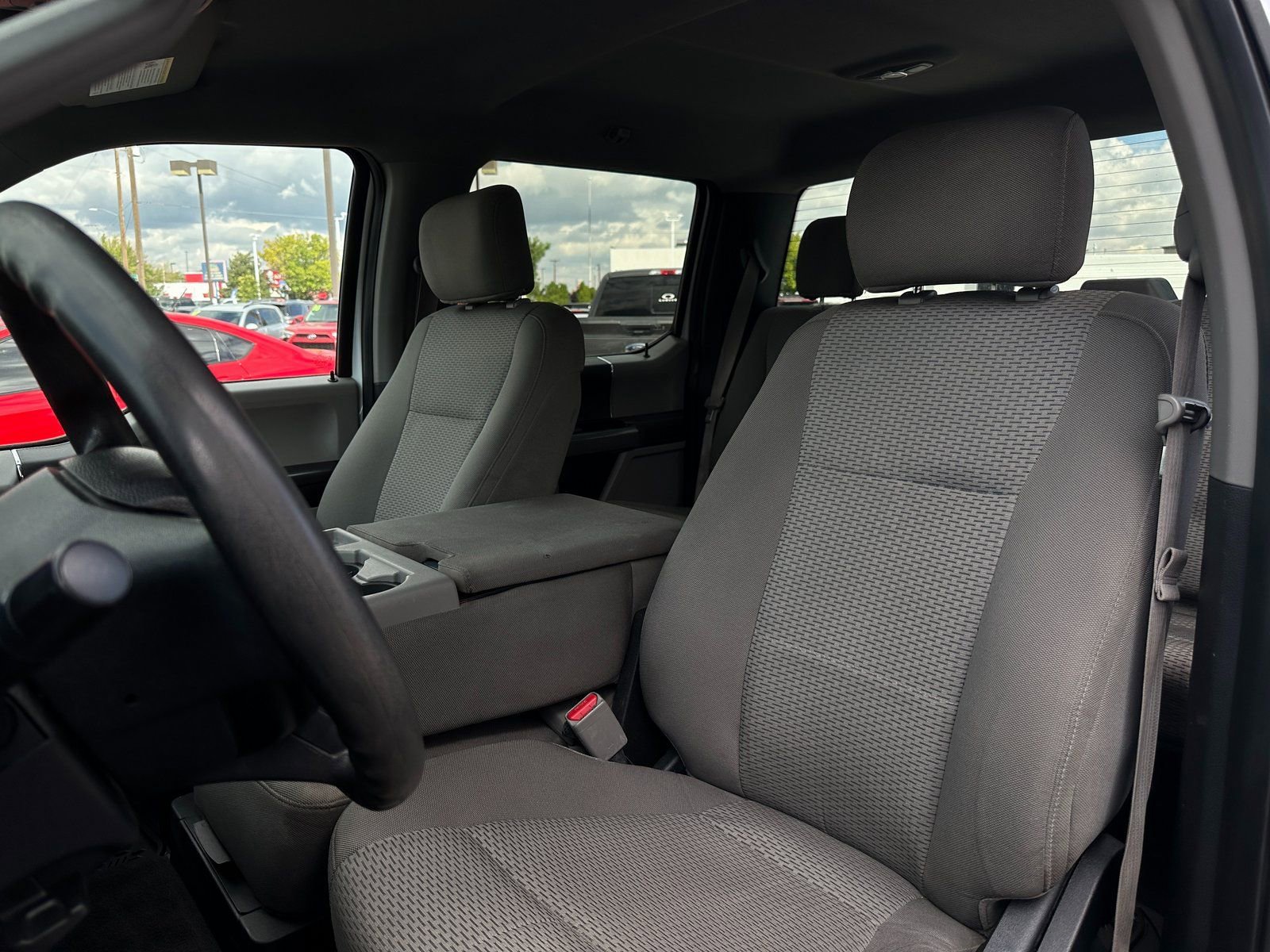 Used 2017 Ford F150 XLT w/ Trailer Tow Package image 14