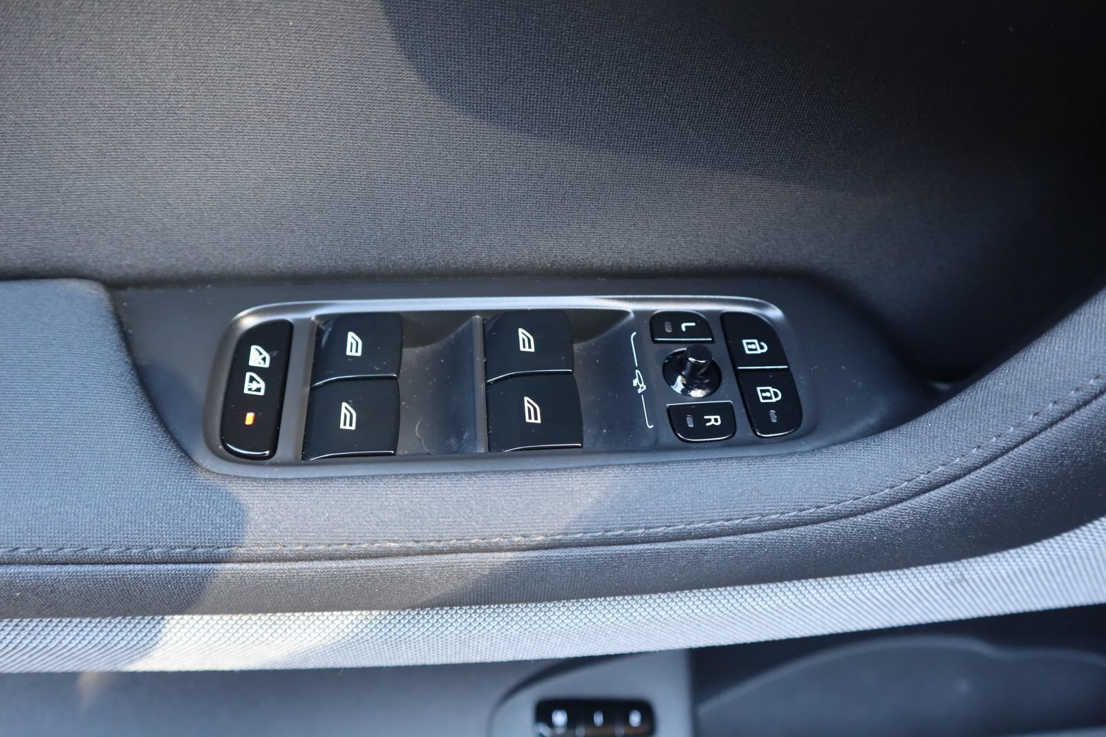 Used 2024 Polestar Polestar 2 AWD/4WD image 12