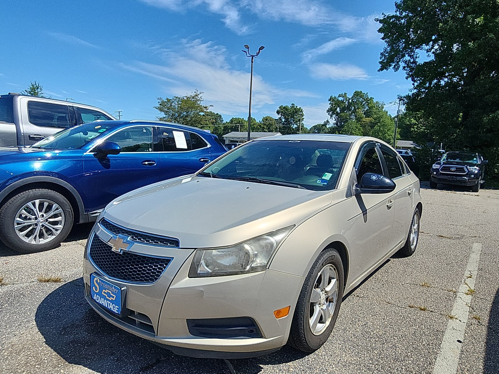 Used 2012 Chevrolet Cruze LT w/ All-Star Edition FWD image 1