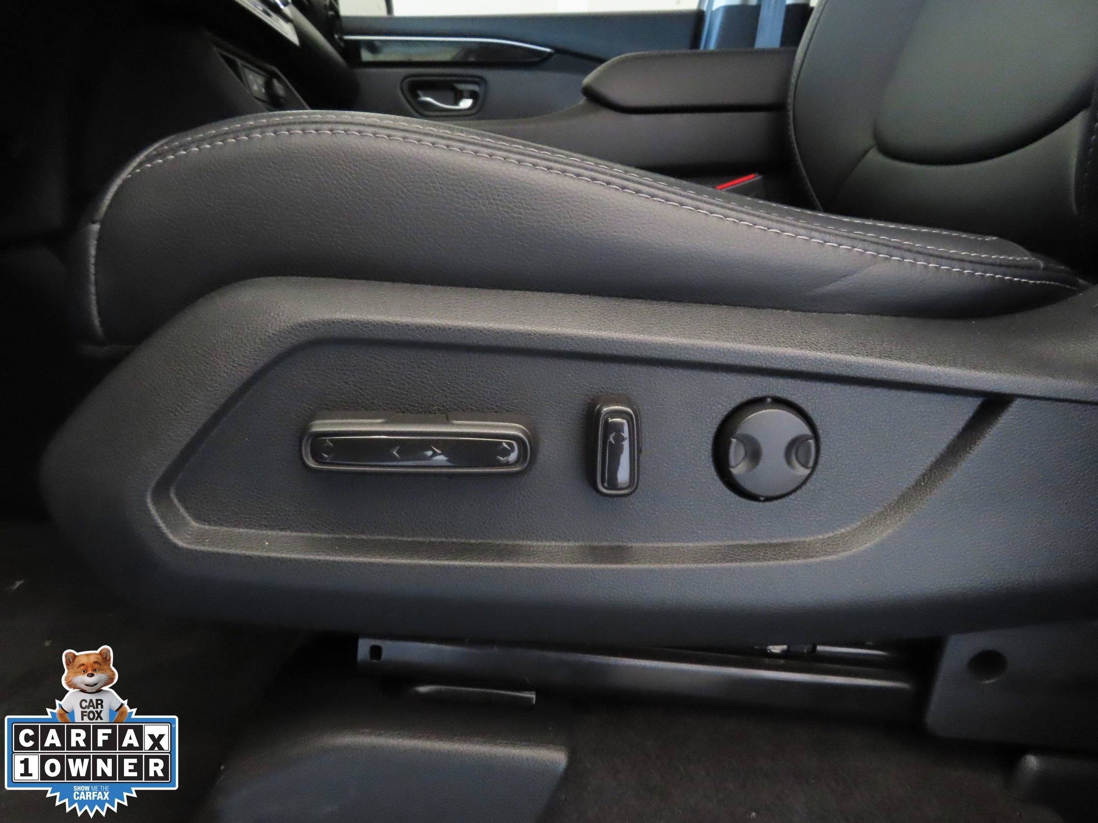 Used 2024 Honda Pilot EX-L image 13