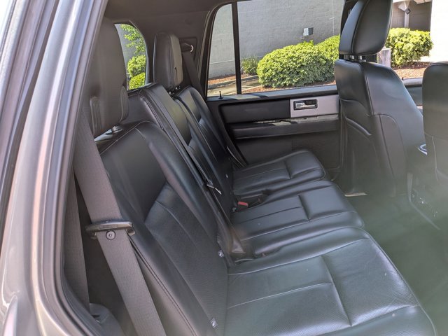 Used 2016 Ford Expedition Limited AWD/4WD image 21