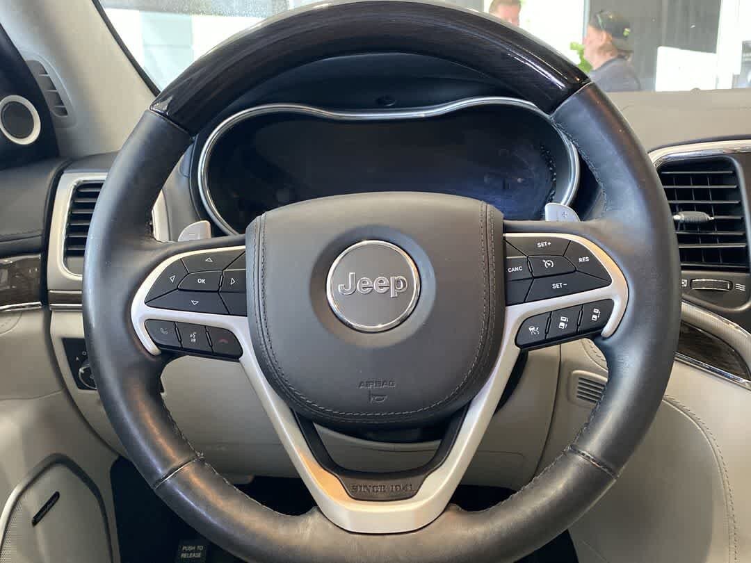 Used 2018 Jeep Grand Cherokee Summit AWD/4WD image 17
