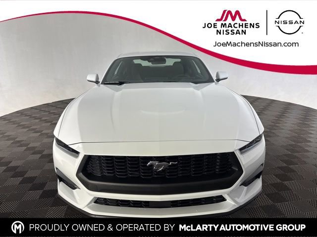 Used 2026 Ford Mustang Coupe RWD image 2