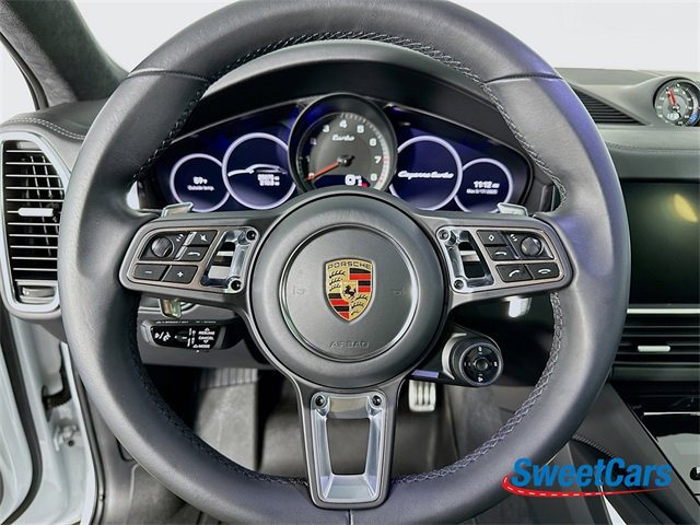 Used 2023 Porsche Cayenne Turbo image 17