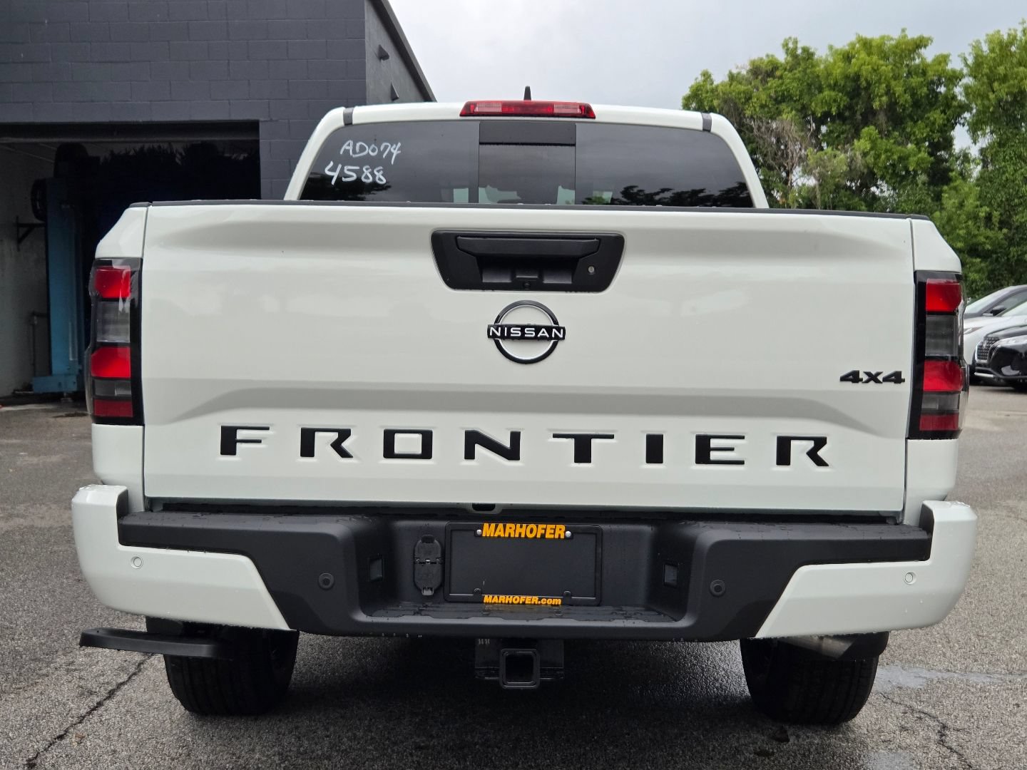 New 2026 Nissan Frontier SV w/ Tow Package AWD/4WD image 16