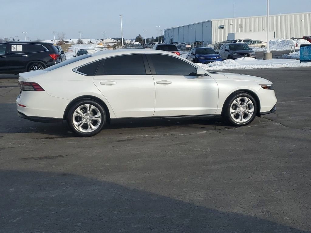 Used 2025 Honda Accord LX image 8