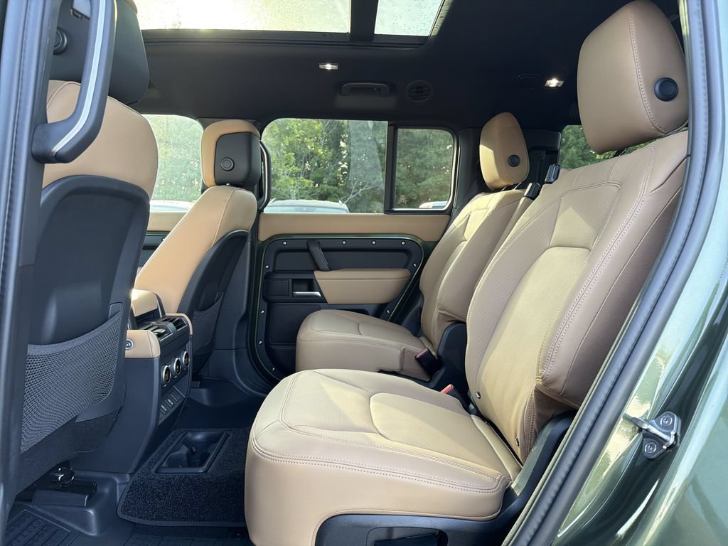 New 2026 Land Rover Defender 130 S AWD/4WD image 5