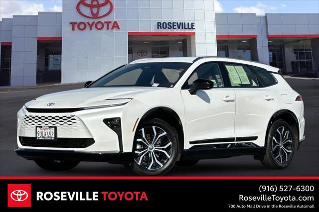 Certified 2025 Toyota Crown Signia image 1