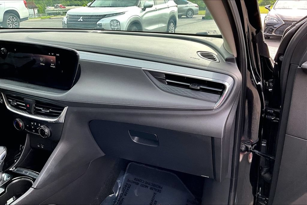 Used 2025 Buick Encore GX Preferred FWD image 28