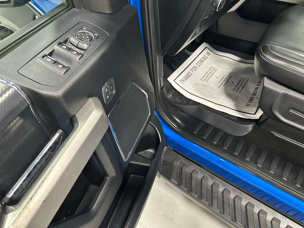 Used 2019 Ford F150 Lariat w/ Equipment Group 502A Luxury AWD/4WD image 9