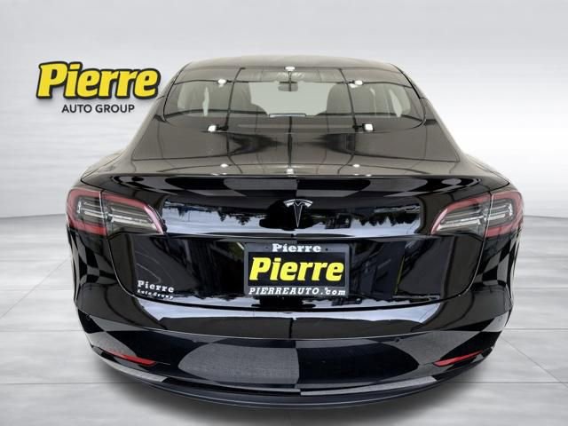 Used 2021 Tesla Model 3 Standard Range Plus RWD image 3