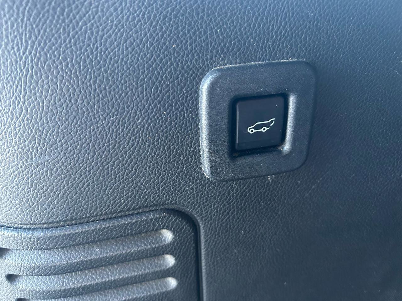 Used 2017 Ford Expedition EL Limited image 21