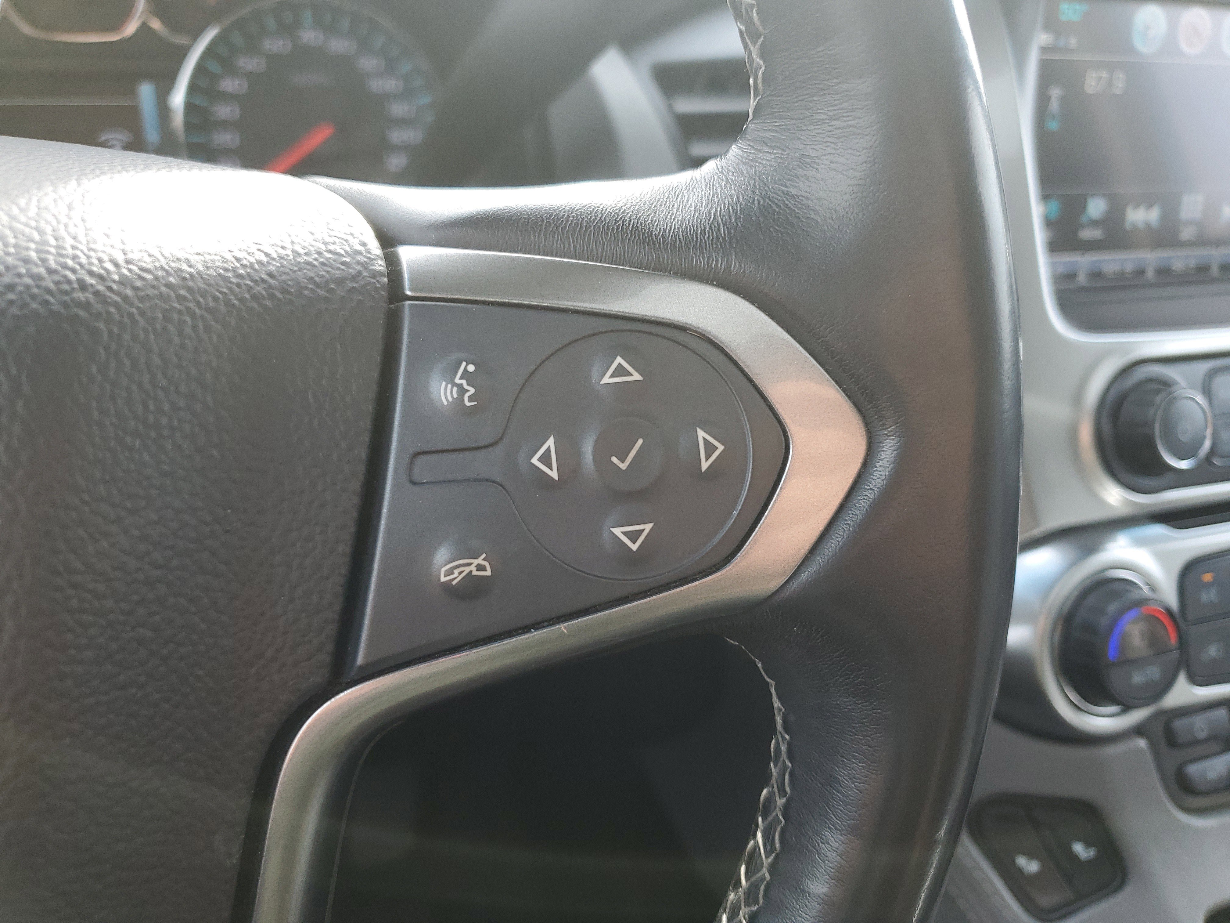 Used 2019 Chevrolet Tahoe LT w/ Luxury Package image 25