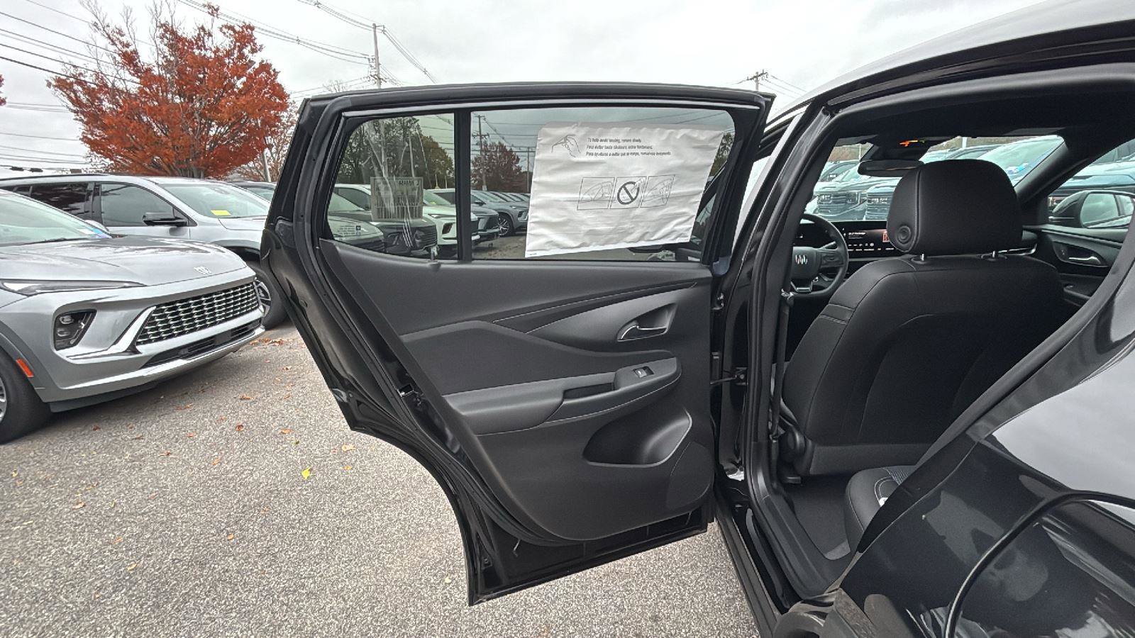 New 2025 Buick Envista Preferred w/ Convenience II Package image 25