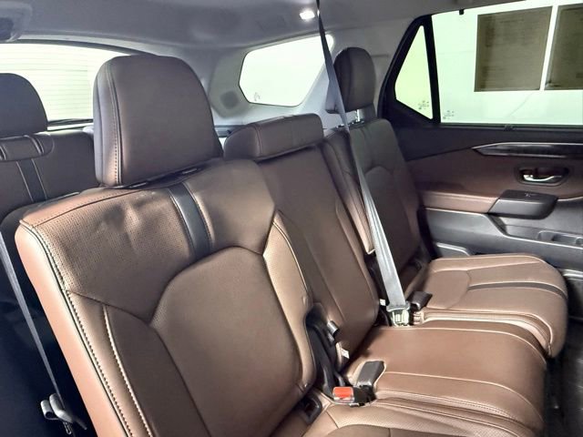 Used 2024 Honda Pilot Elite image 45