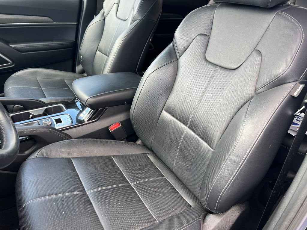 Used 2022 Kia Telluride EX w/ EX Premium Package image 10