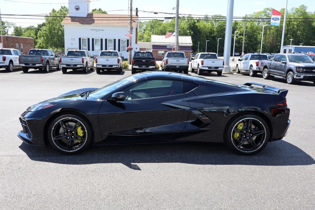 Used 2020 Chevrolet Corvette Stingray Premium Cpe w/ 3LT Preferred Equipment Group RWD image 15