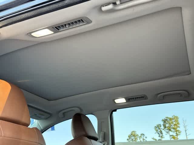 Used 2019 Subaru Ascent Touring AWD/4WD image 17