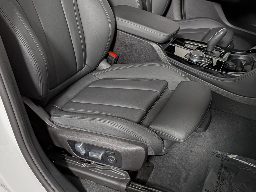 Used 2021 BMW X4 xDrive30i image 26