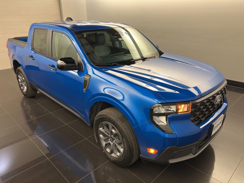New 2025 Ford Maverick XLT w/ Equipment Group 301A image 1