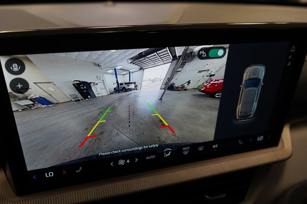 New 2026 Ford Explorer Active RWD image 39