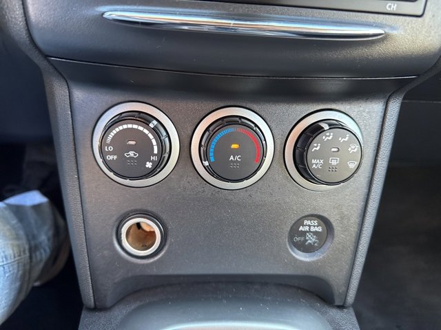 Used 2014 Nissan Rogue S image 17