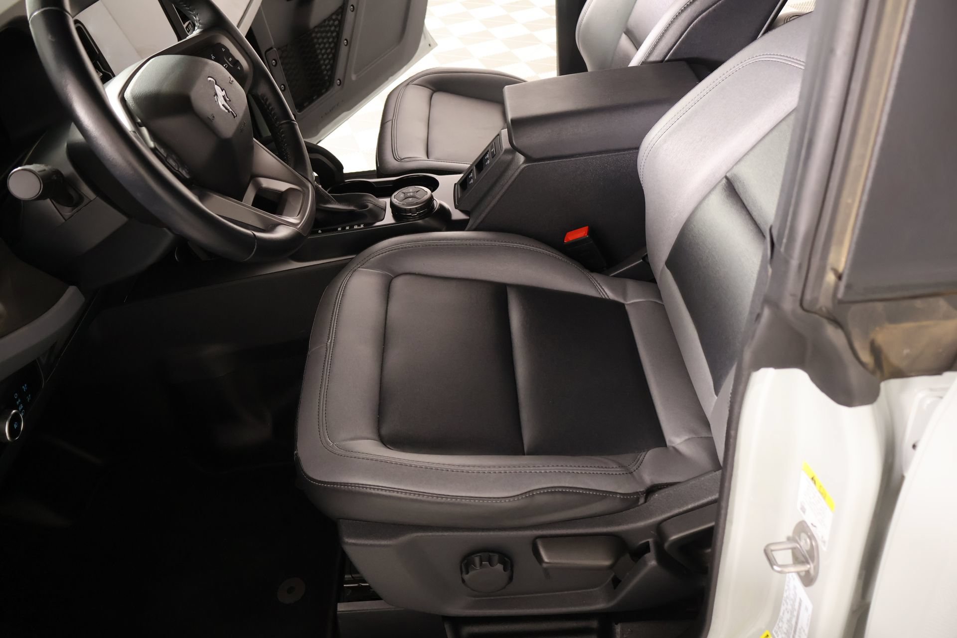 Used 2024 Ford Bronco Big Bend AWD/4WD image 10
