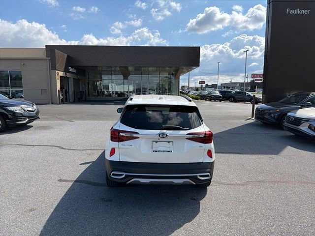 Used 2021 Kia Seltos EX image 5