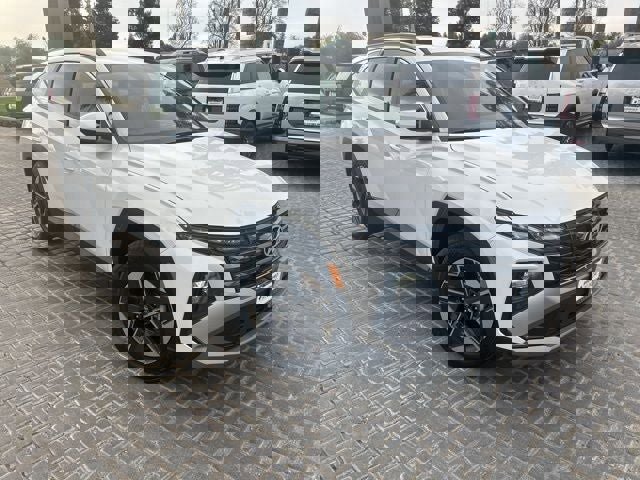 New 2026 Hyundai Tucson SEL image 1